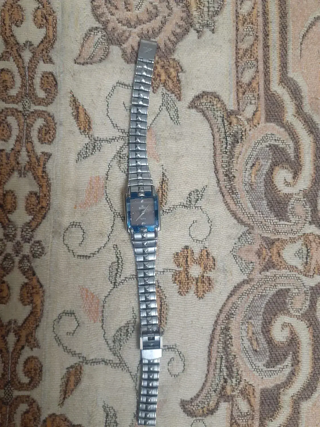 ساعت مچی|ساعت|سبزوار, قائم|دیوار