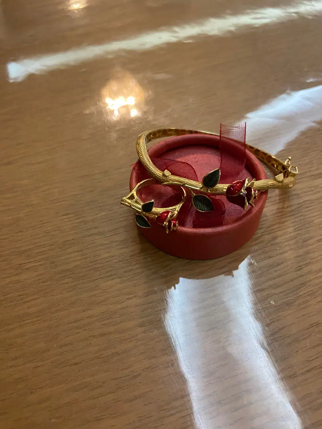 فروش دستبند و انگشتر طلا|جواهرات|اردبیل, |دیوار