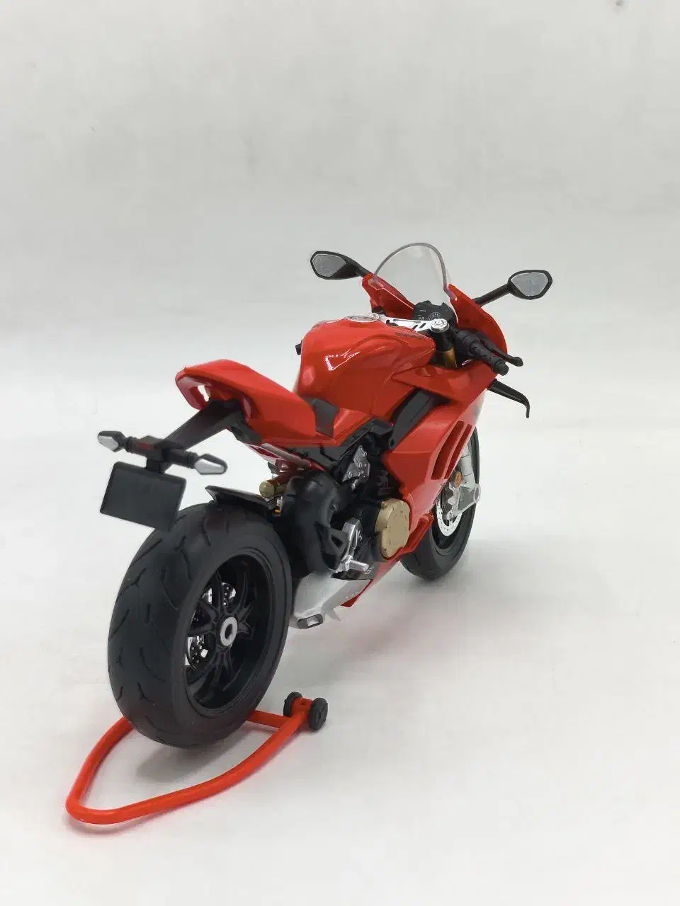 کلکسیونی موتور فلزی|کلکسیون و سرگرمی|تهران, امام زاده عبدالله|دیوار