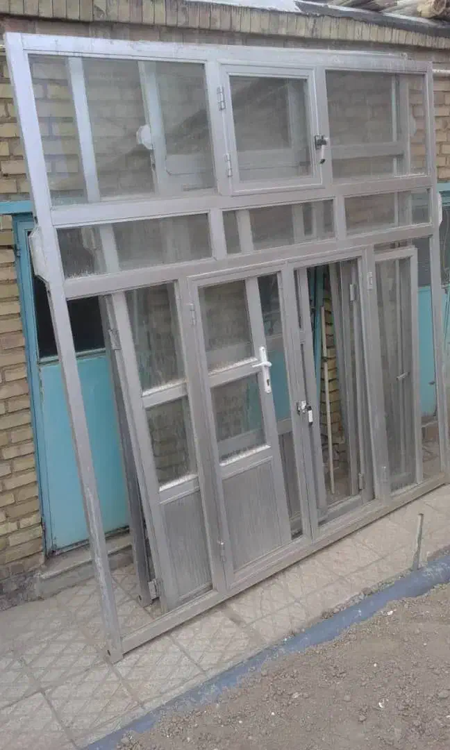 خرید فروش درب و پنجره آلومینیومی|مصالح و تجهیزات ساختمان|تبریز, |دیوار