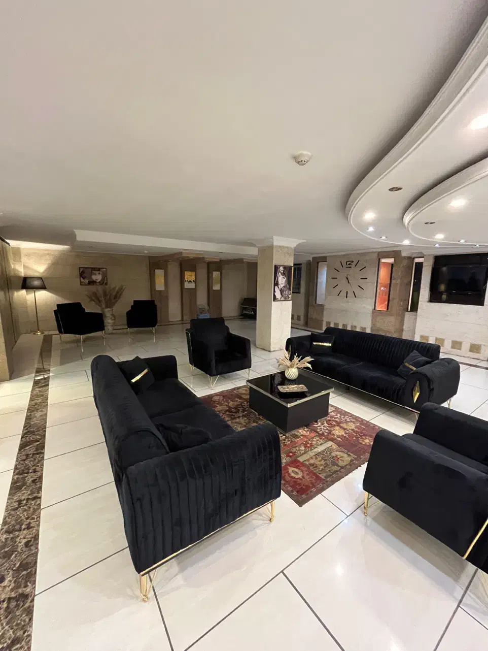 اجاره ۱۵۰متر اپارتمان ۳خواب سعادت اباد ویو عالی