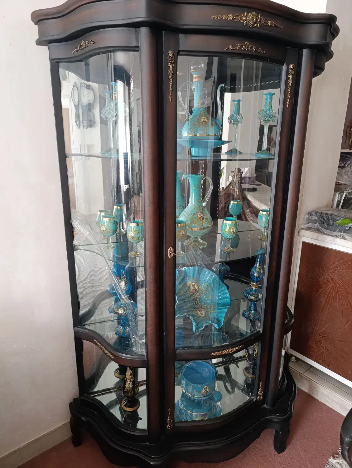 بوفه|بوفه، ویترین، کنسول|شیراز, شهرک فرزانگان|دیوار