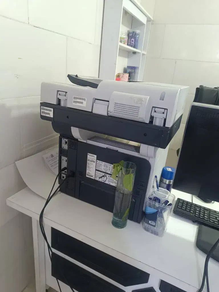 تعدادی وسایل با قیمت مناسب|دفتر کار|امیدیه, |دیوار