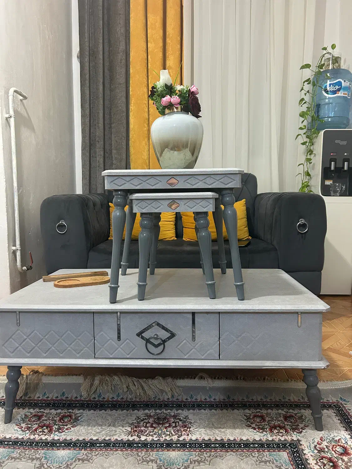 میز عسلی ومیز تیوی وپرده|مبلمان خانگی و میز عسلی|رشت, دخانیات|دیوار