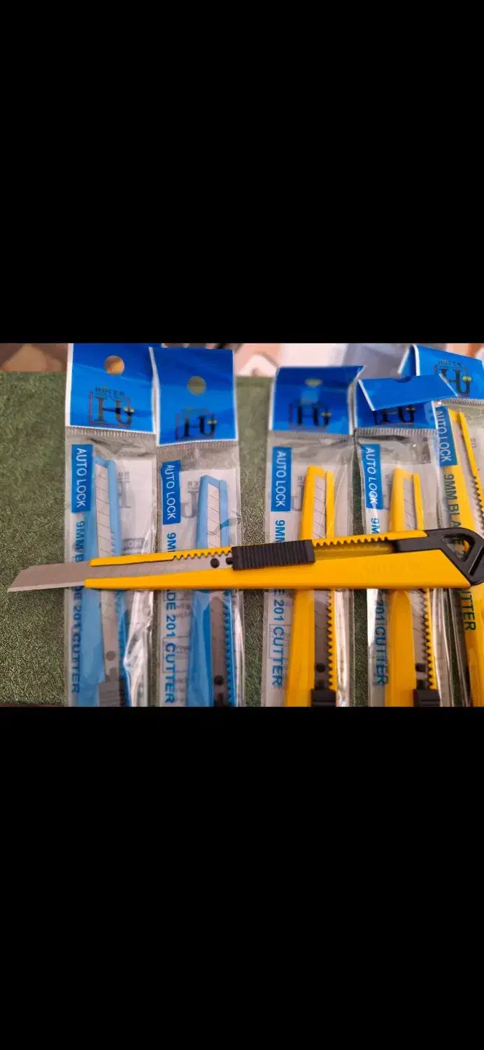 کاتر یا تیزبر فلزی و پلاست|لوازم التحریر|سنندج, |دیوار