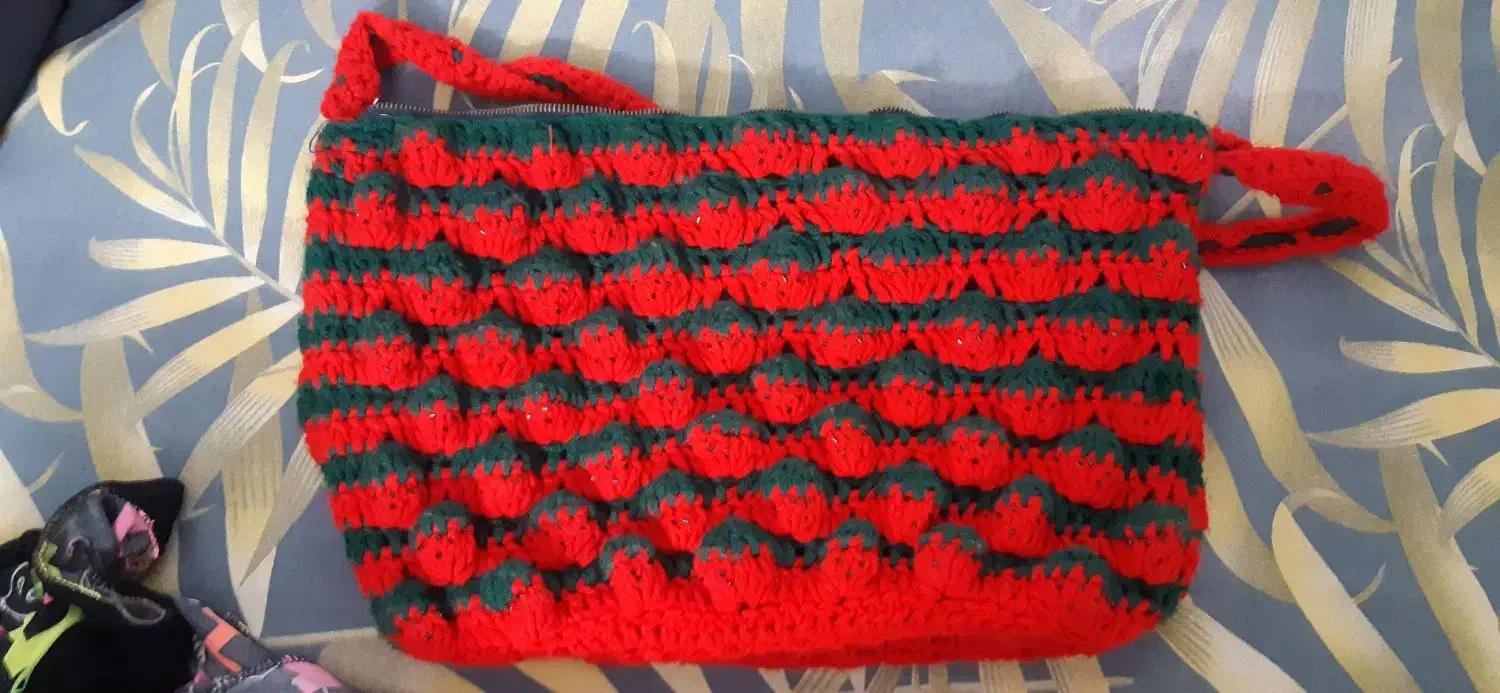 کیف بافت توت فرنگی دستبافت نو|کیف، کفش، کمربند|اصفهان, ملکشهر|دیوار