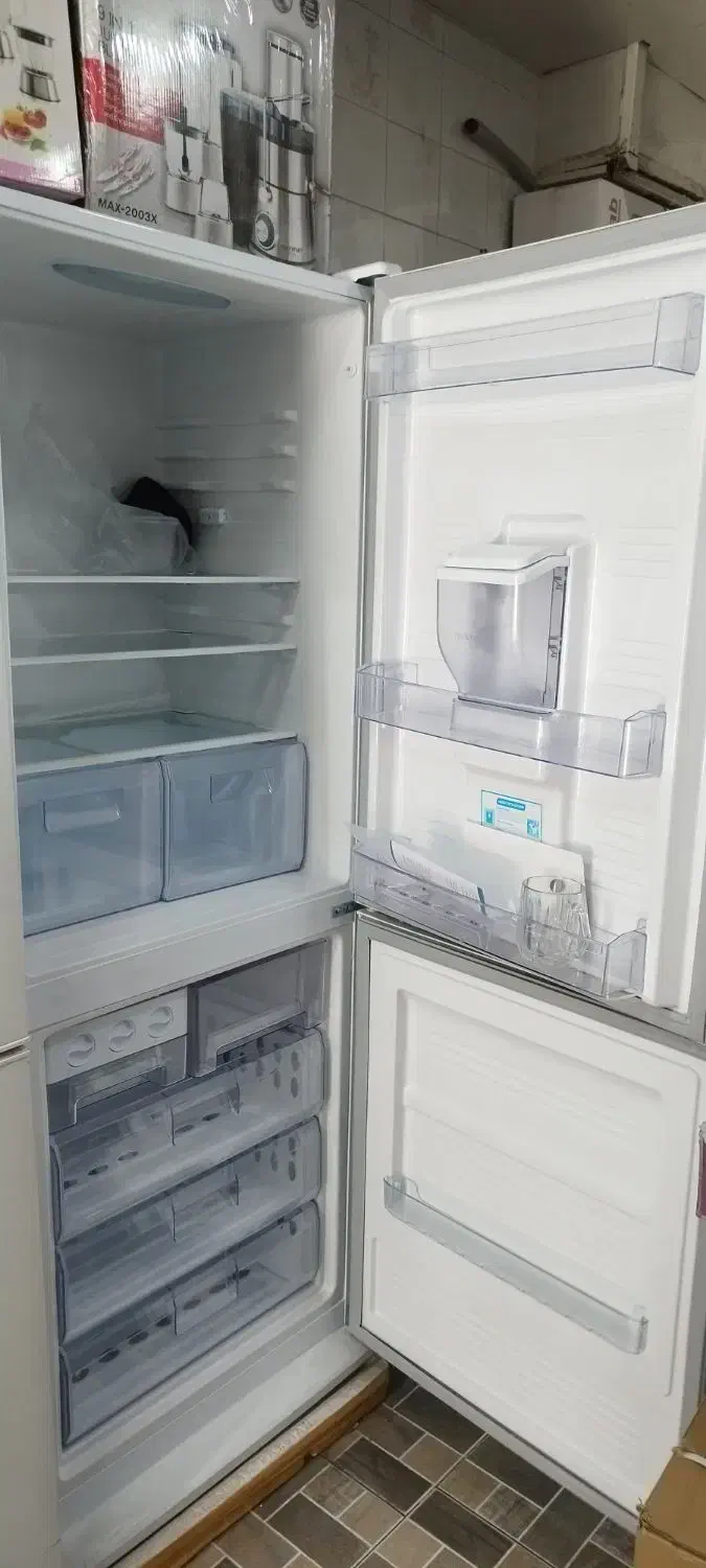 یخچال فریزر|یخچال و فریزر|شیراز, فخرآباد (دروازه کازرون)|دیوار