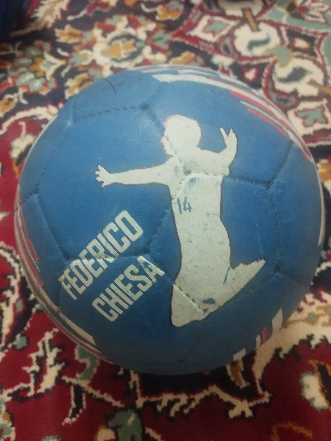 توپ ۴۰ تیکه با تخفیف زیاد گزاشتم|ورزش‌های توپی|سبزوار, هویزه|دیوار