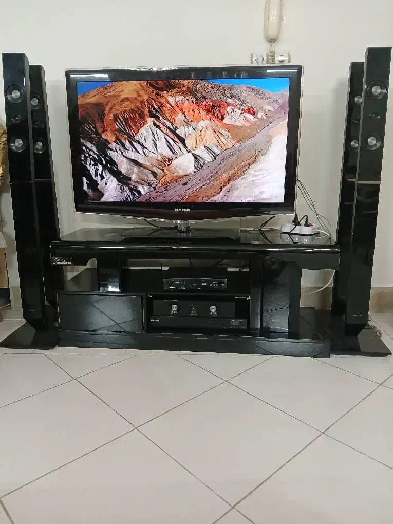 تلوزیون سامسونگ|تلویزیون و پروژکتور|شاهینشهر, حافظ جنوبی|دیوار