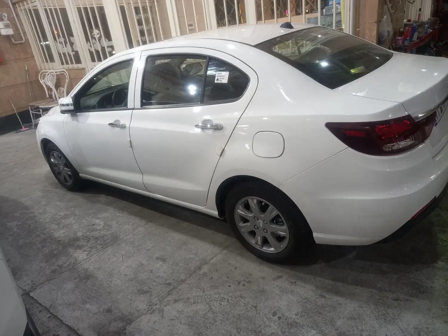 شاهین   توربو اتوماتیک  سانروف  دار مدل ۴۰۳  خشک|خودرو سواری و وانت|تبریز, |دیوار