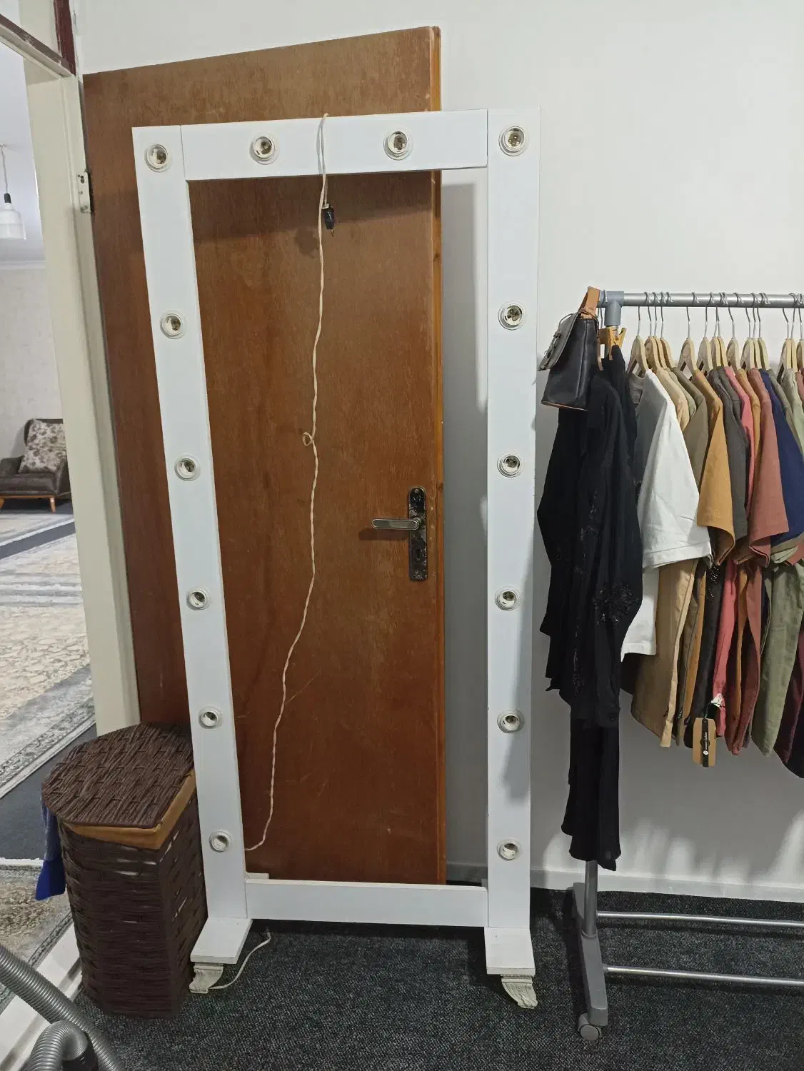 قاب اینه قدی|آینه|اسلام‌شهر, شهرک قائمیه|دیوار