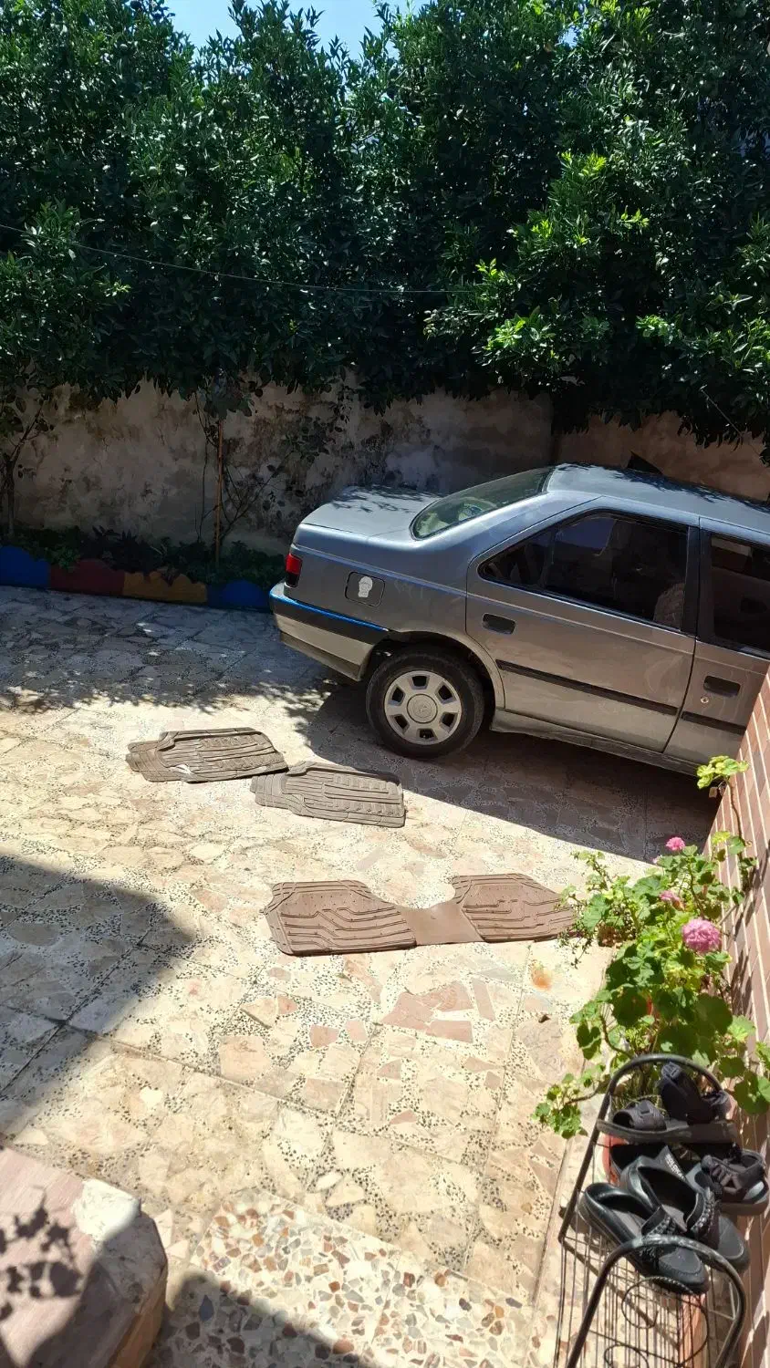 ۴۰۵ مدل ۸۹ سفارشی داشبورد کرم کم کار|خودرو سواری و وانت|رشتخوار, |دیوار