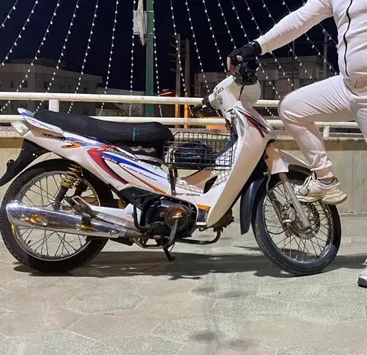 موتور ویو کویر مدل 91|موتورسیکلت|آزادشهر, |دیوار