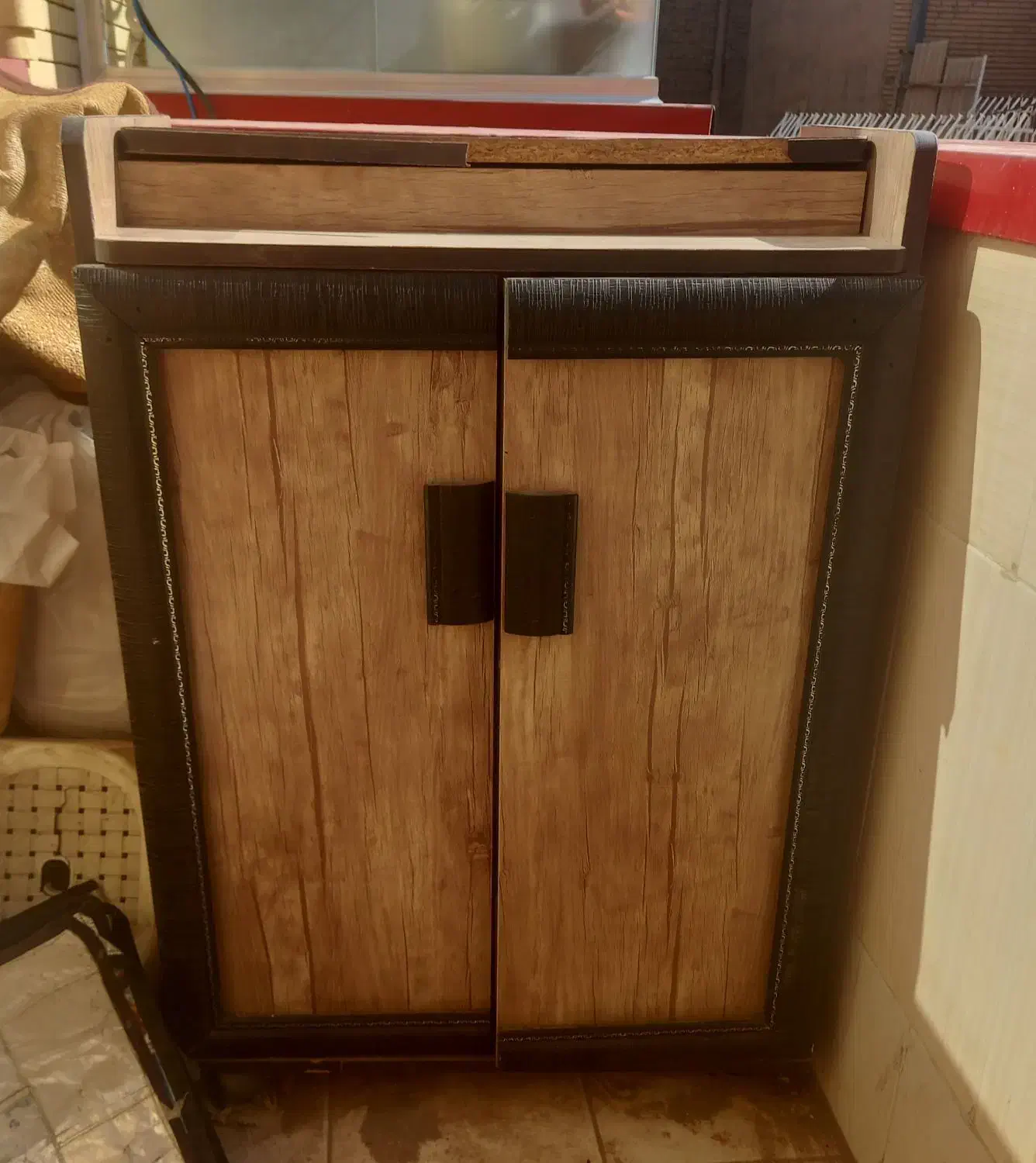 جاکفشی|جاکفشی، کمد، دراور|تبریز, |دیوار