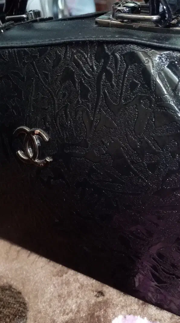 کیف مجلسی صندوقی|کیف، کفش، کمربند|رشت, کوی قدس|دیوار