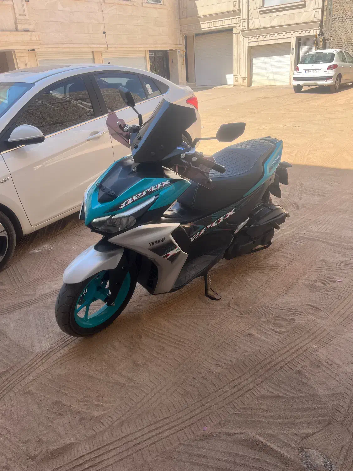 یاماها آیروکس اصلی ۱۴۰۲ نیروموتور|موتورسیکلت|یزد, |دیوار