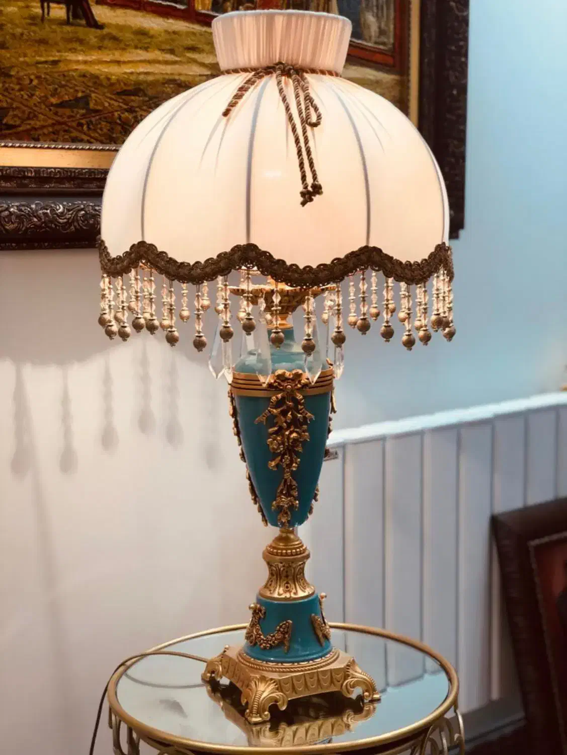 یک جفت آباژور سبک نئوکلاسیک|چراغ خواب و آباژور|شیراز, تاچارا|دیوار