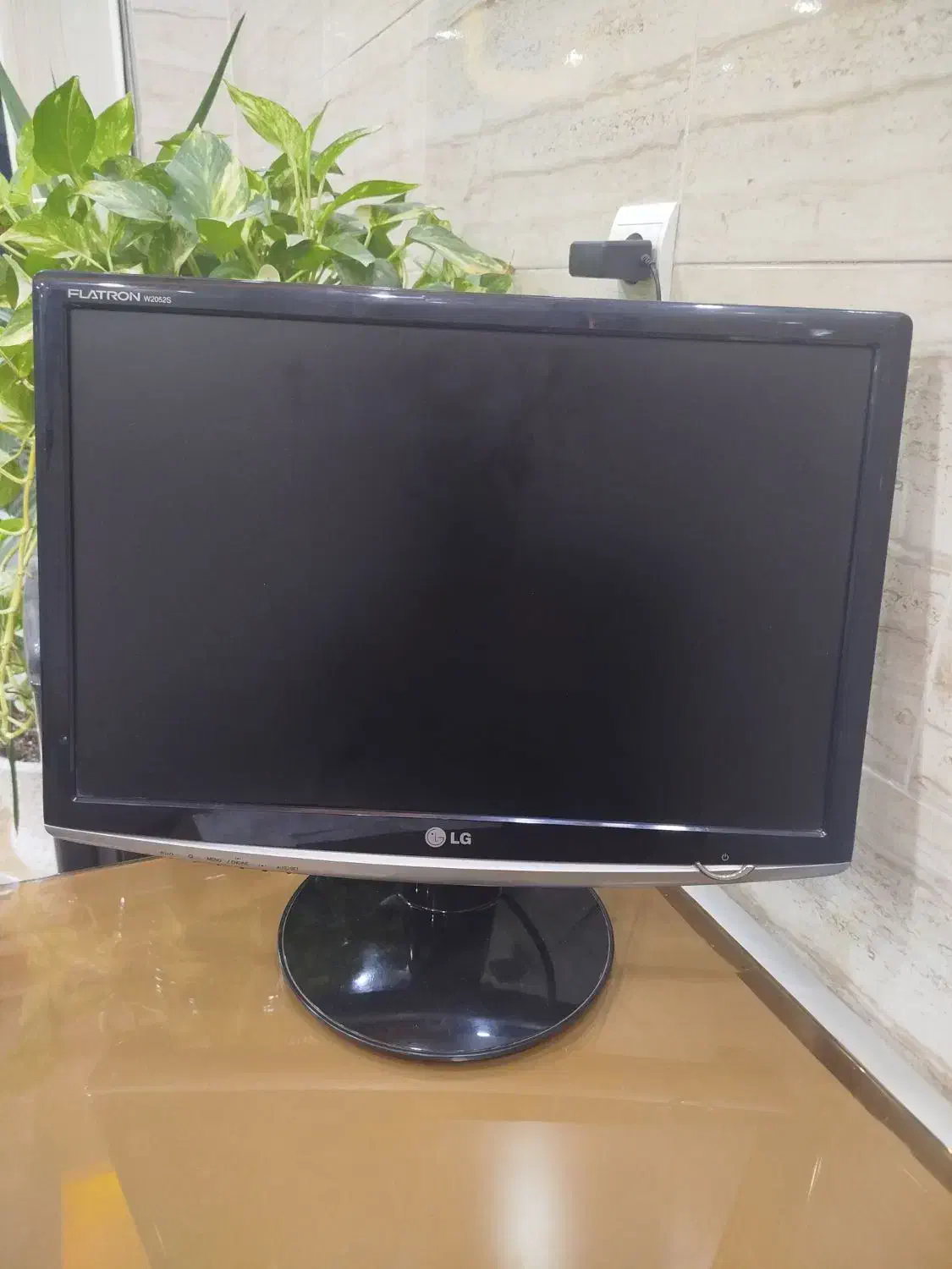 فروش مانیتور ال جی (LG)|قطعات و لوازم جانبی رایانه|بندرعباس, |دیوار