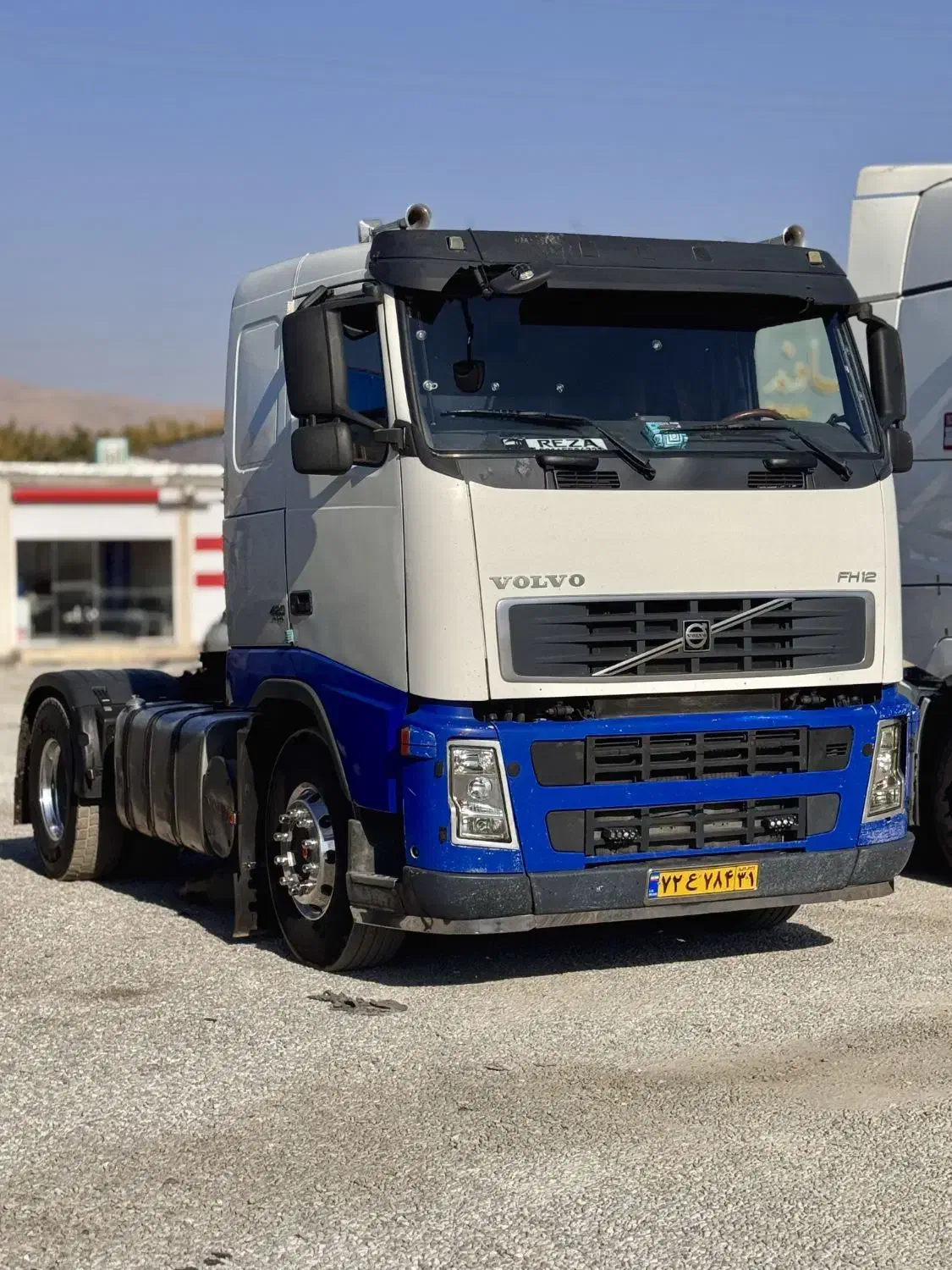 اف اچ ۴۲۰تک مدل۸۳|خودرو سنگین|اسلامشهر, ملکآباد|دیوار