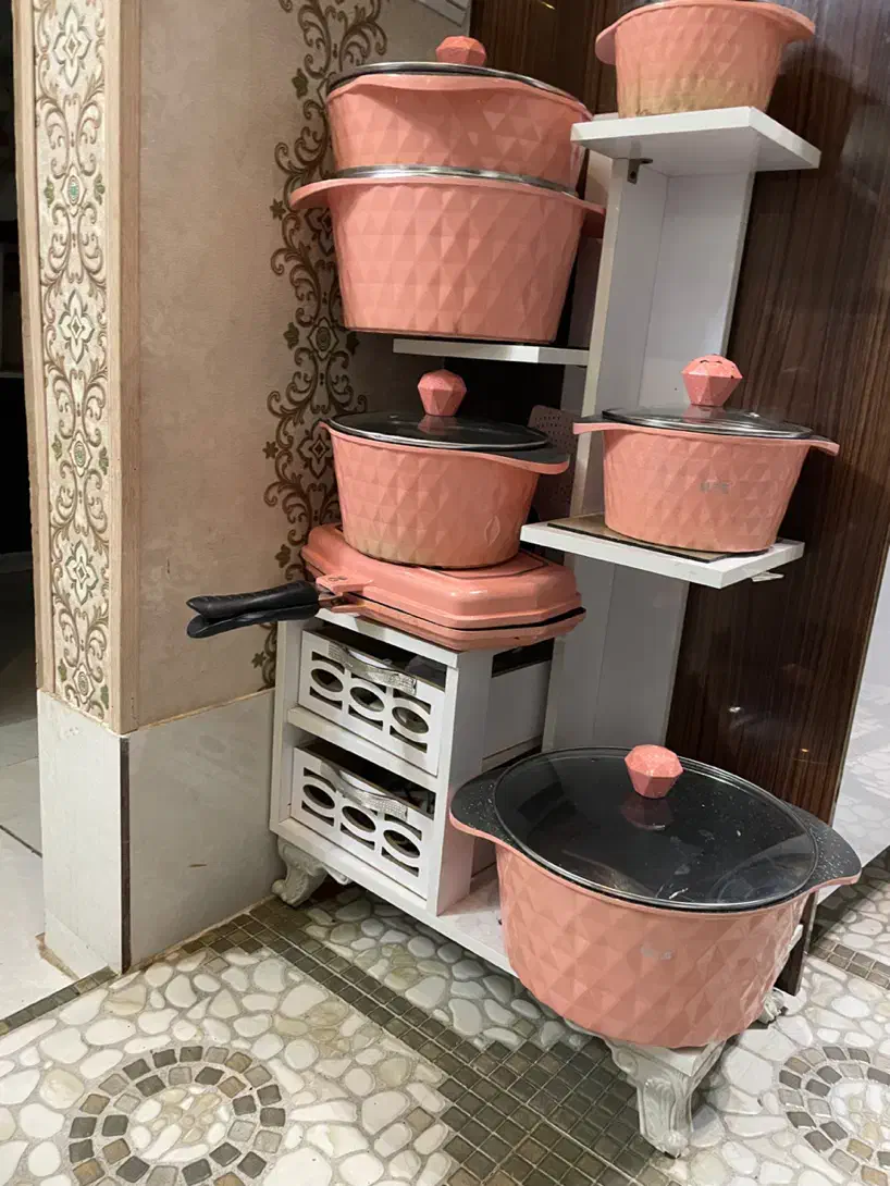 پایه قابلمه نو بدون هیچ ایرادی|آب‌چکان و نظم‌دهنده ظروف|مشهد, رضاشهر|دیوار