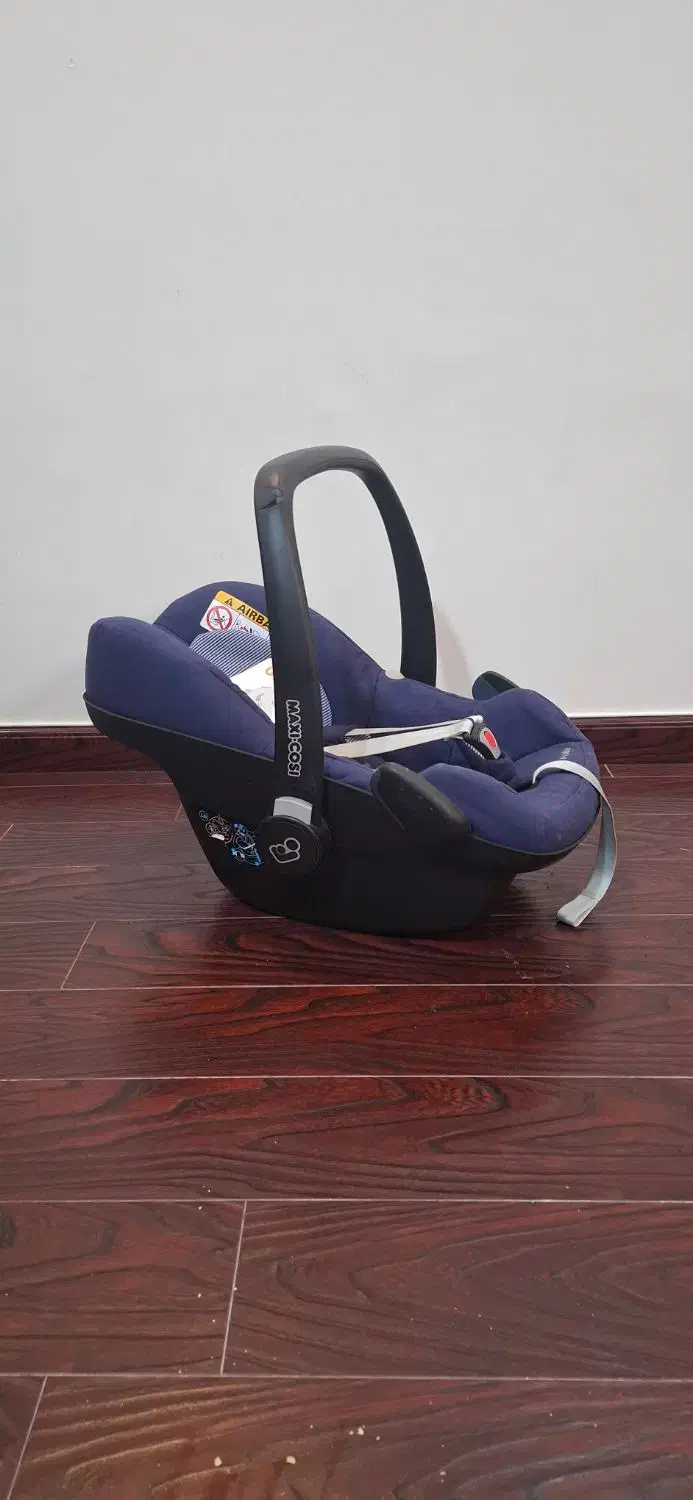 کریر مکسی کوزی اصل پابل کم استفاده|کالسکه و لوازم جانبی|تهران, سعادتآباد|دیوار