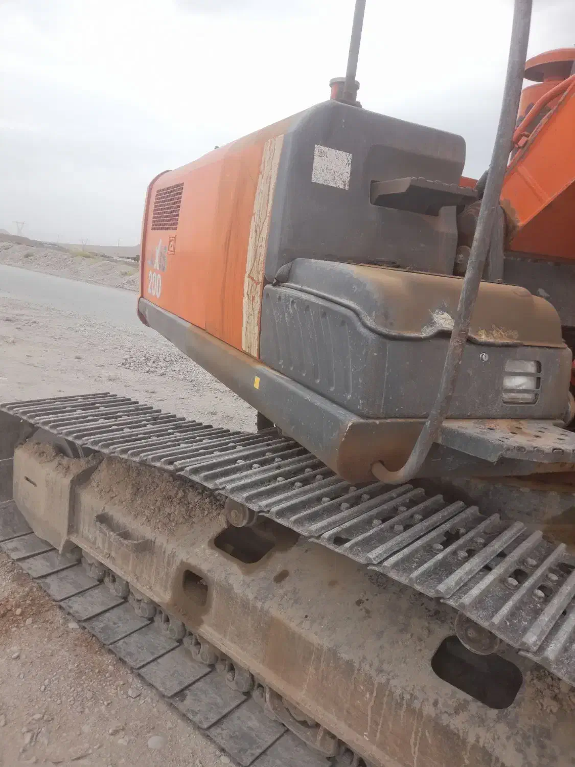 بیل ۲۰۰ هیتاچی مدل ۲۰۰۷|خودرو سنگین|اصفهان, اشکاوند|دیوار