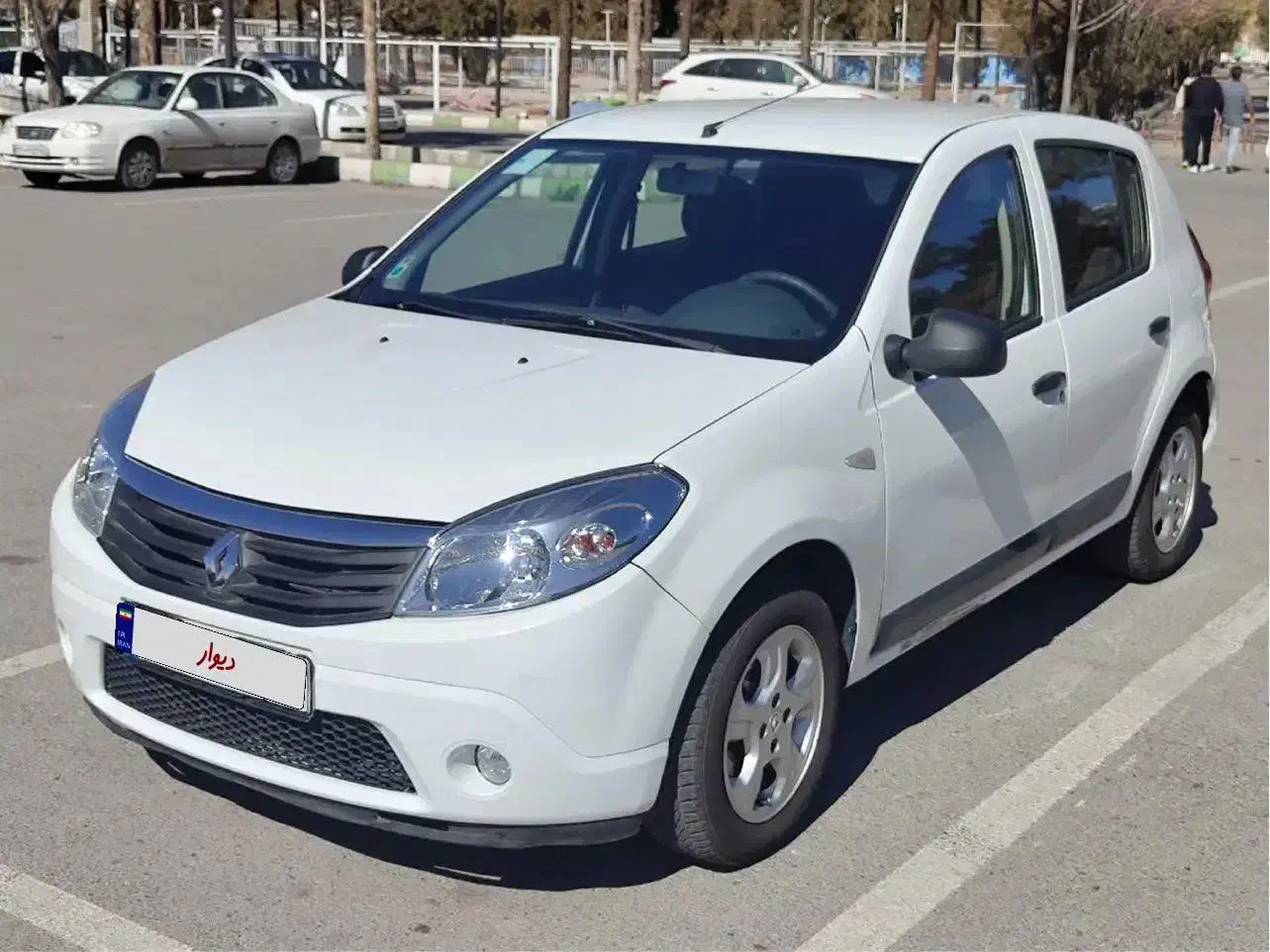 ساندرو ۹۵|خودرو سواری و وانت|رفسنجان, |دیوار