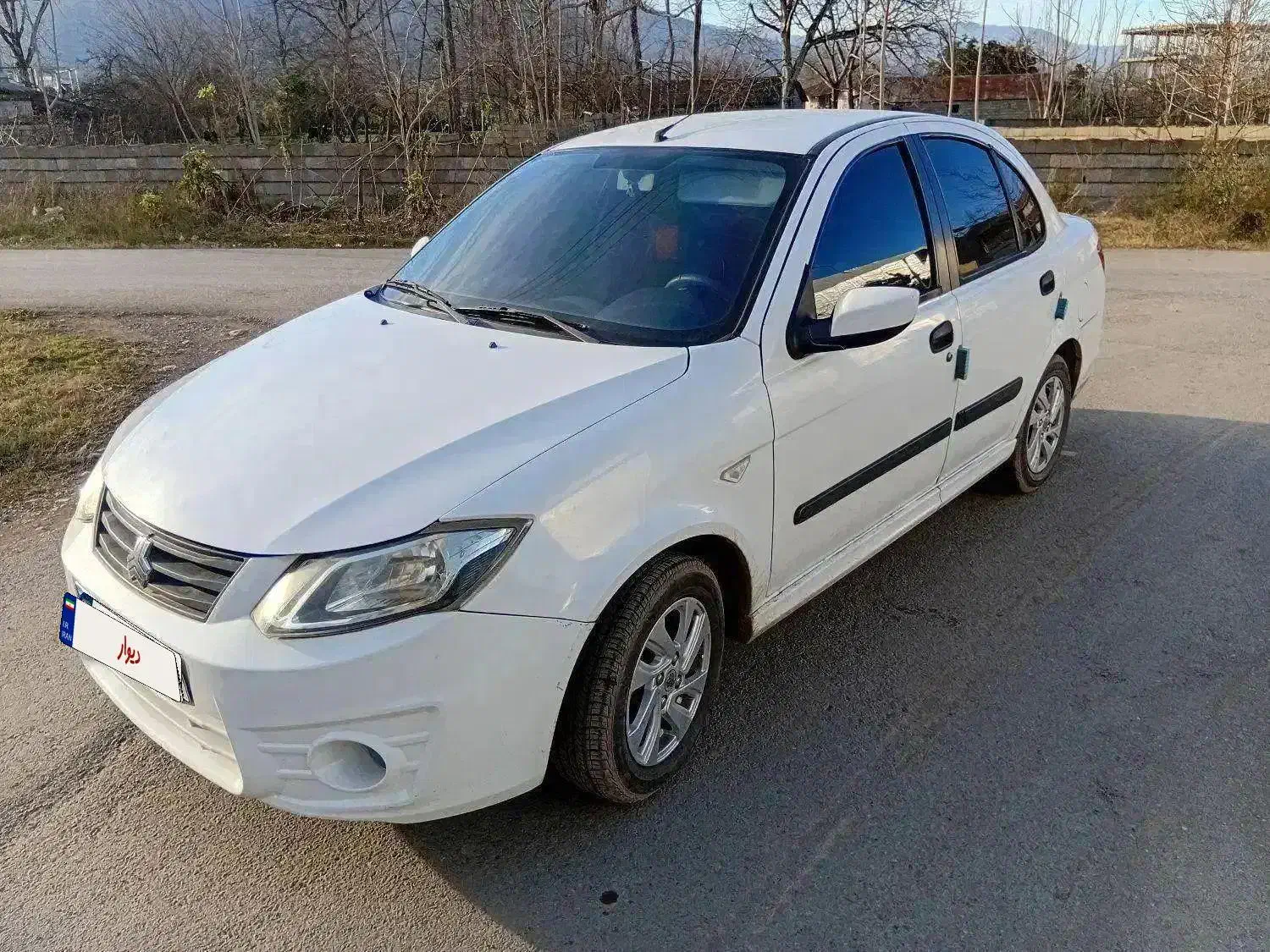 ساینا ۱۳۹۶|خودرو سواری و وانت|ماسال, |دیوار