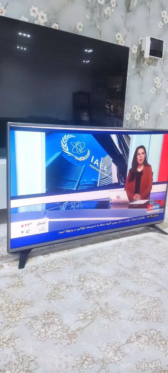 تلویزیون ال جی 49 اینچ دهگلان|تلویزیون و پروژکتور|دهگلان, |دیوار