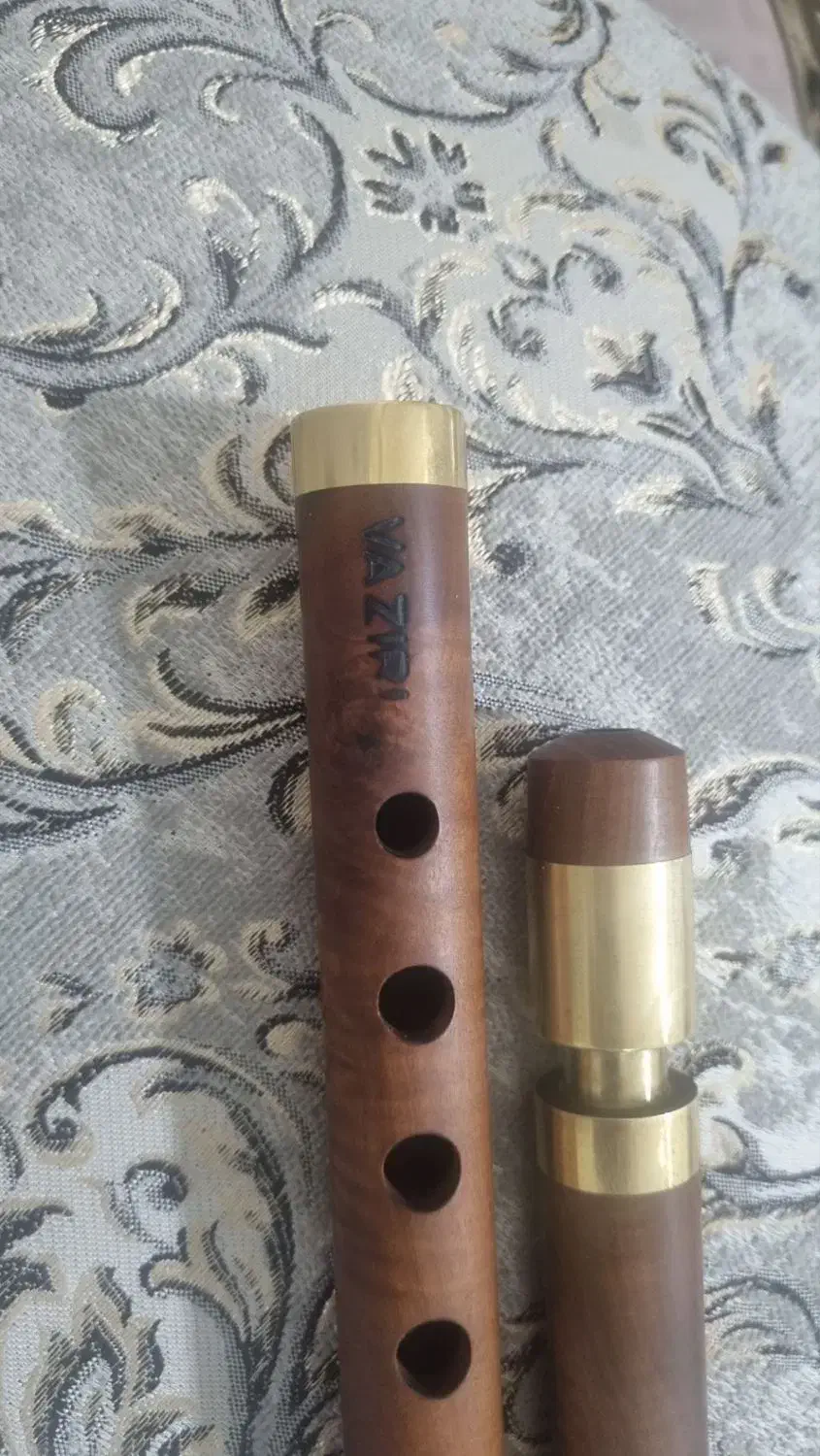 فلوت عربی وزیری|سازهای بادی|زنجان, |دیوار