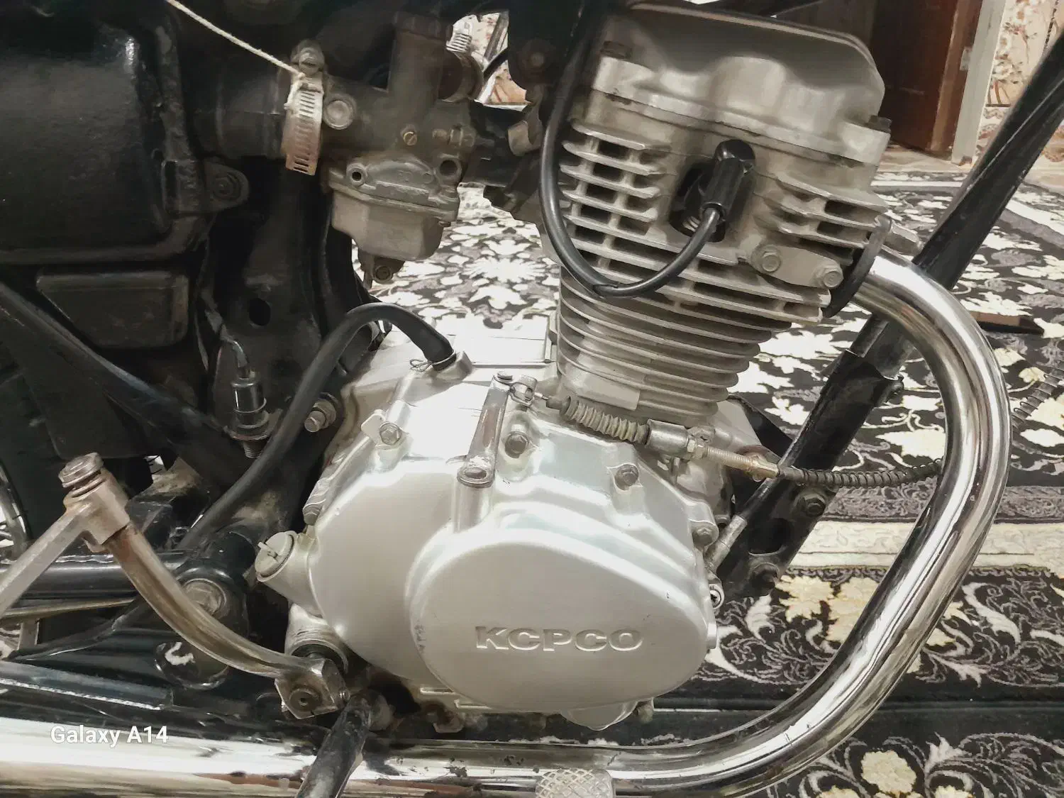 موتور|موتورسیکلت|بند زرک, |دیوار