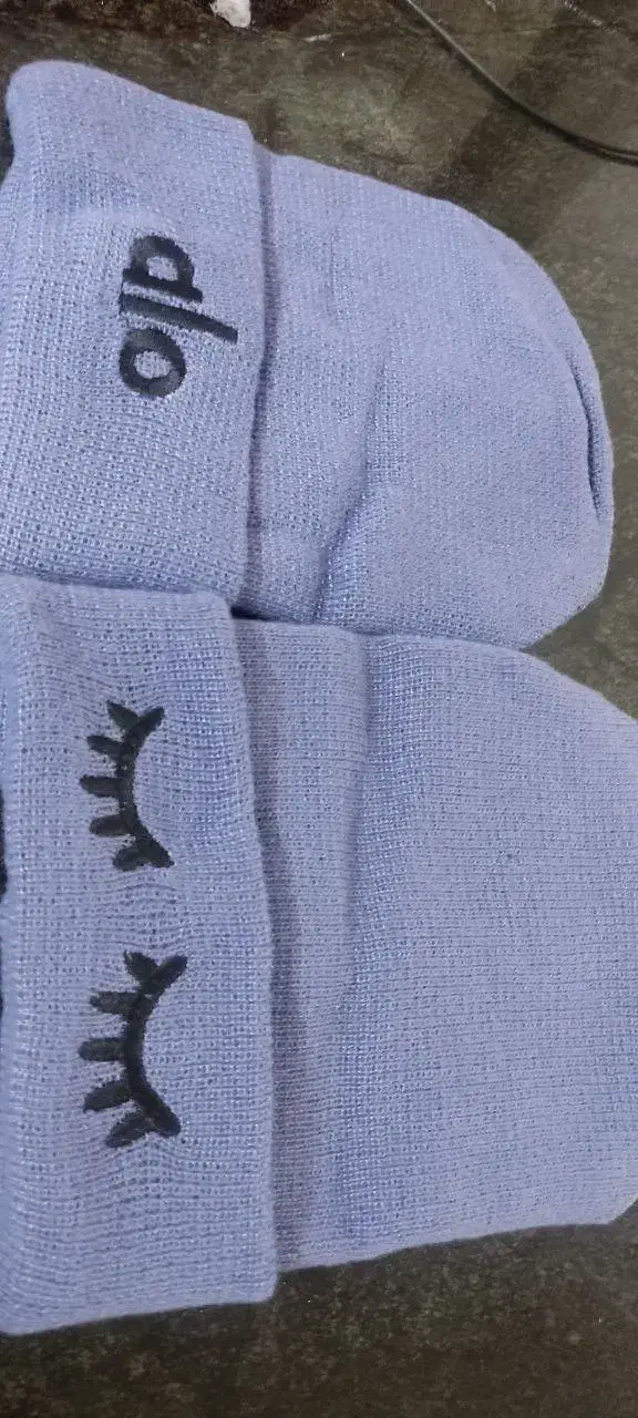 کلاه بچگانه|کفش و لباس بچه|مهاباد (آذربایجان غربی), |دیوار