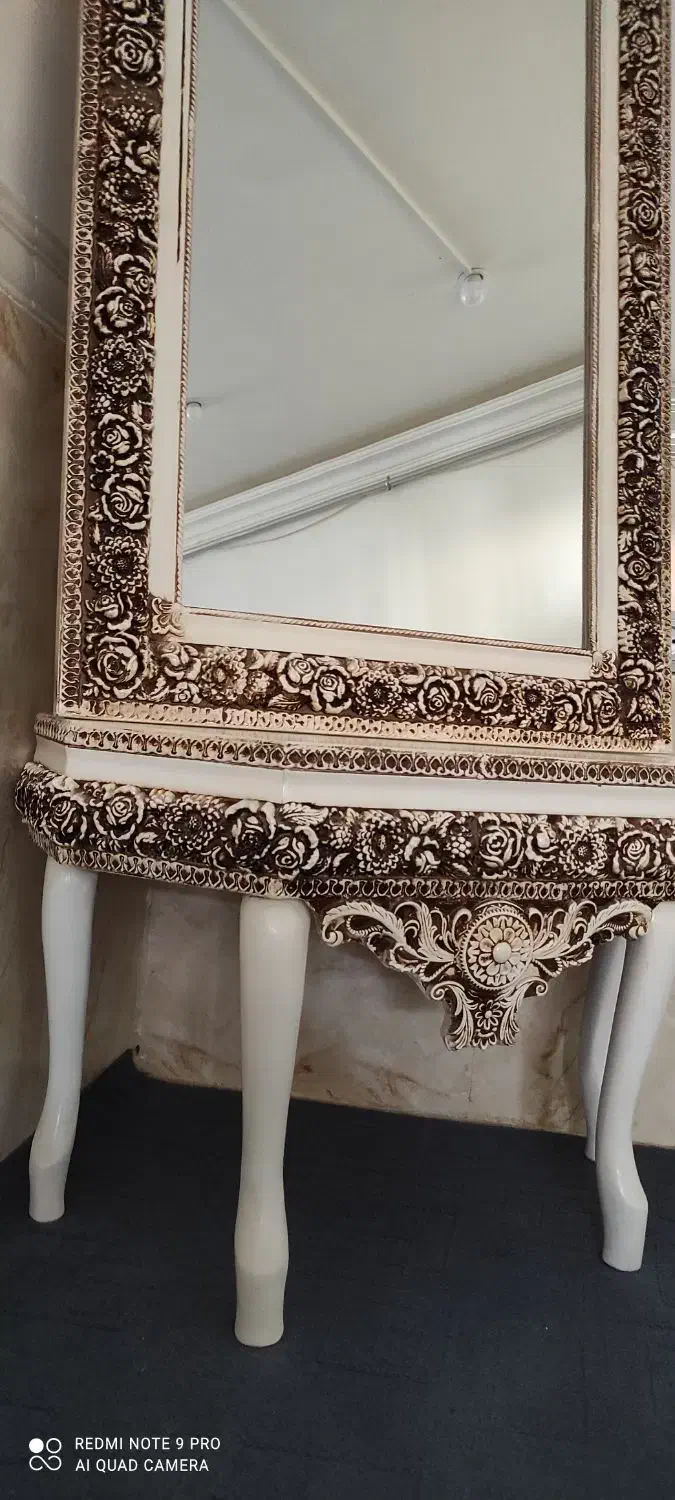 آینه و کنسول در حد نو|بوفه، ویترین، کنسول|مریوان, |دیوار