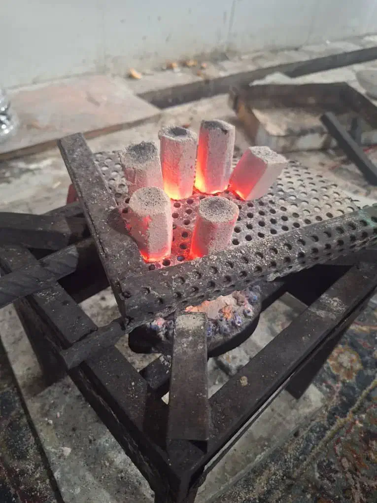 زغال پسته|عمده‌فروشی|بروجرد, |دیوار