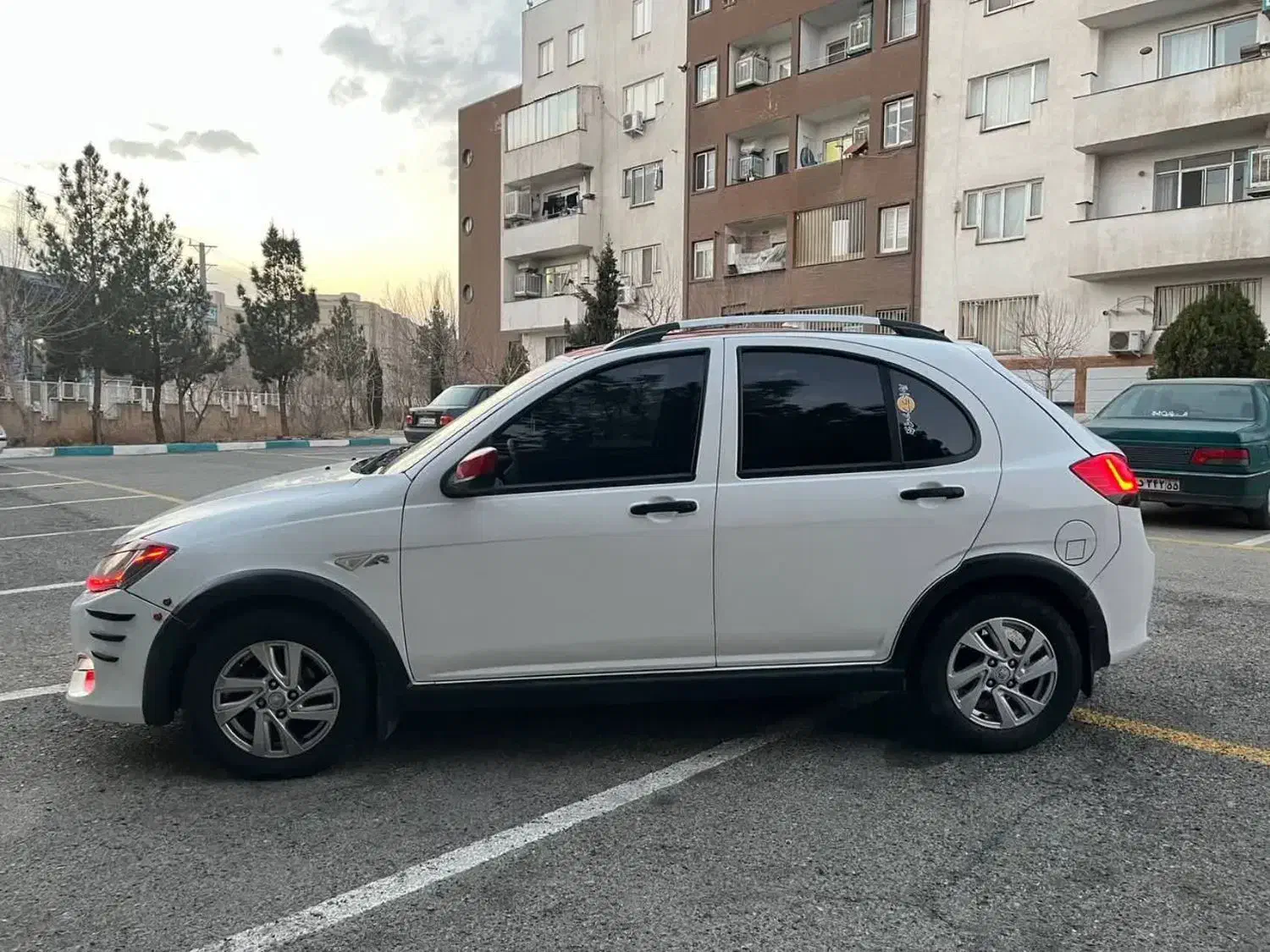 کوییک r|خودرو سواری و وانت|باقرشهر, |دیوار