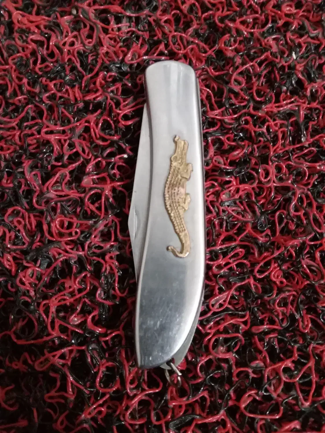 چاقو فروشی|کلکسیون اشیاء عتیقه|ابهر, |دیوار