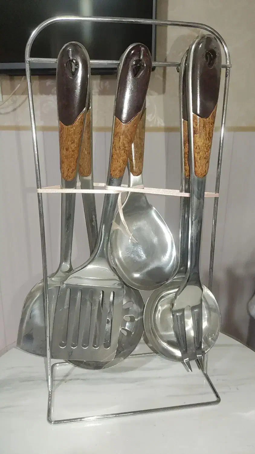 سرویس قاشق چنگال، ملاقه کفکیر و چاقو|ظروف سرو و پذیرایی|تاکستان, |دیوار