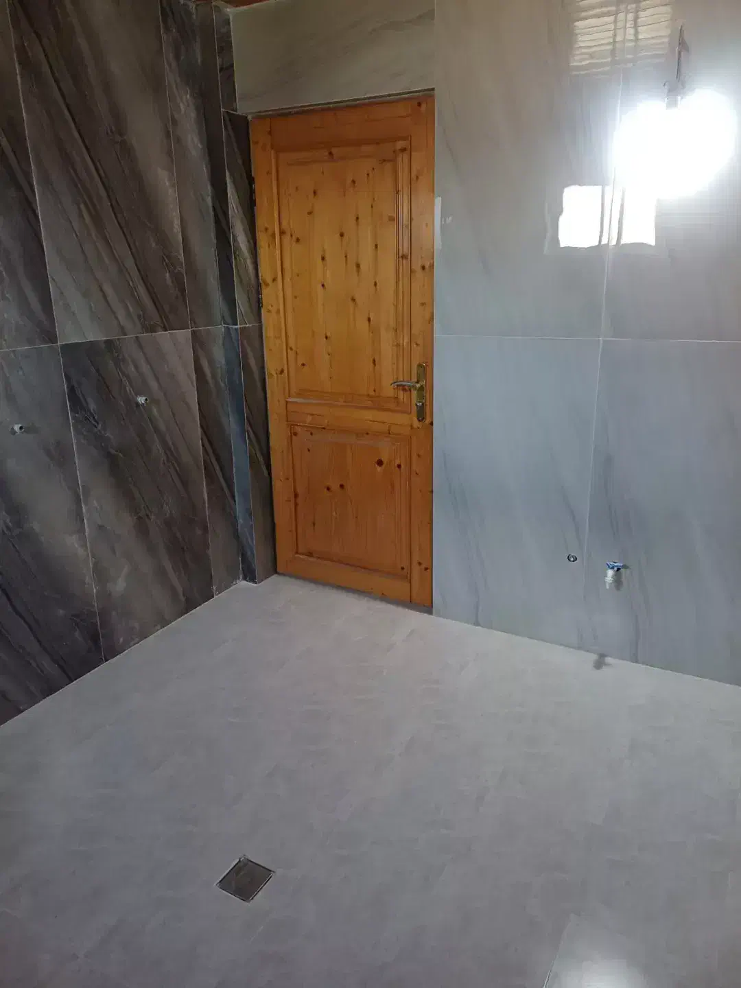 تخریب و بازسازی صفرتاصد کاشی بنایی تیغه نم|خدمات پیشه و مهارت|اندیشه, شهرک مریم|دیوار