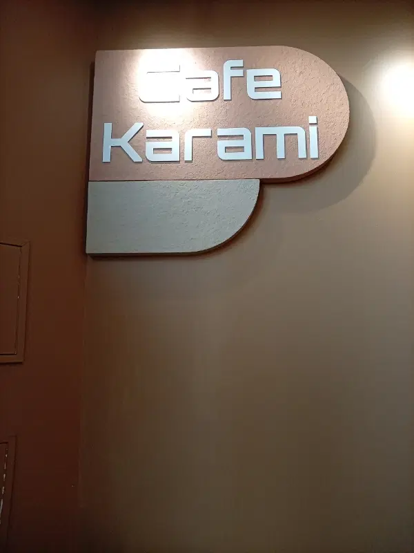 آشپز فرنگی و صبحانه زن ایرانی حرفه ای|استخدام خدمات فروشگاه و رستوران|کرج, مهرویلا شمالی|دیوار