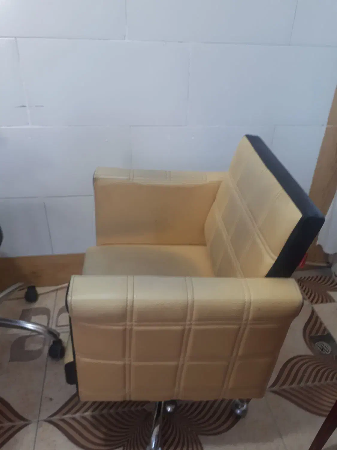 صندلی|صندلی و نیمکت|دورود, |دیوار