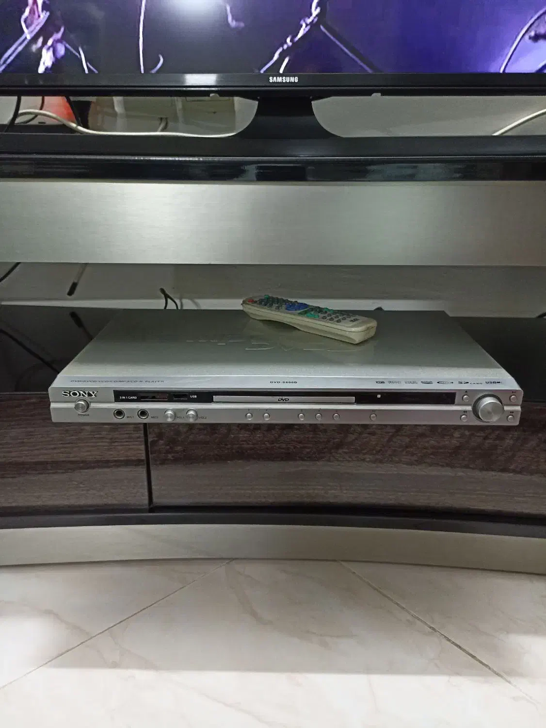 دی وی دی|پخشکننده DVD و ویدیو|مشهد, شهرآرا|دیوار