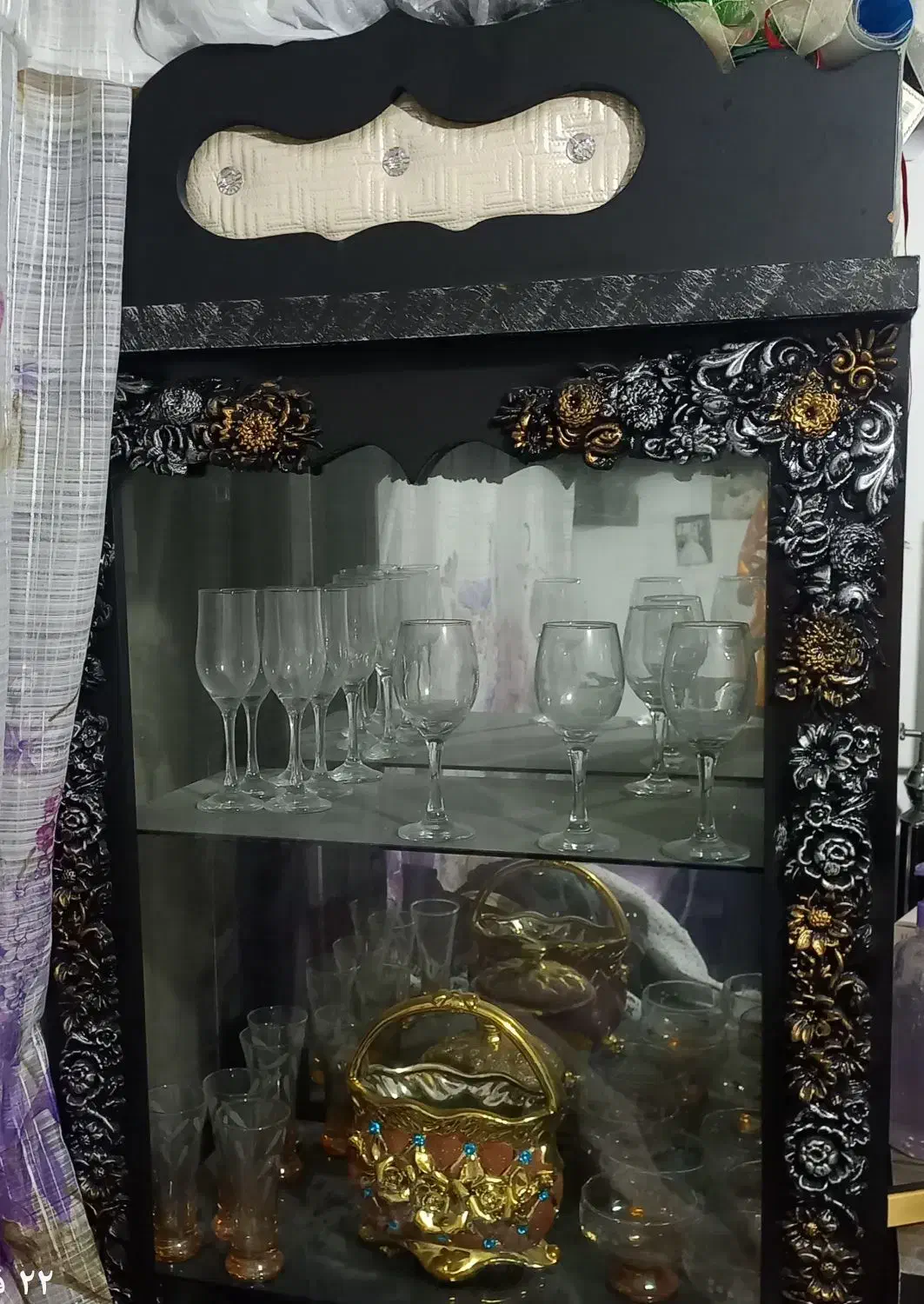 ویترین|بوفه، ویترین، کنسول|رشت, آب و برق|دیوار