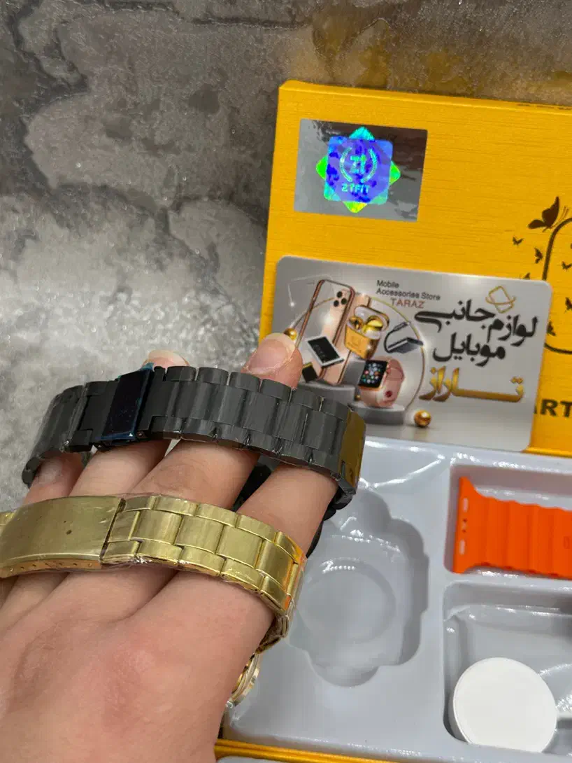 ساعت هوشمند اپل واچ طلایی و مشکی با بند استیل|ساعت|کرج, گلشهر|دیوار