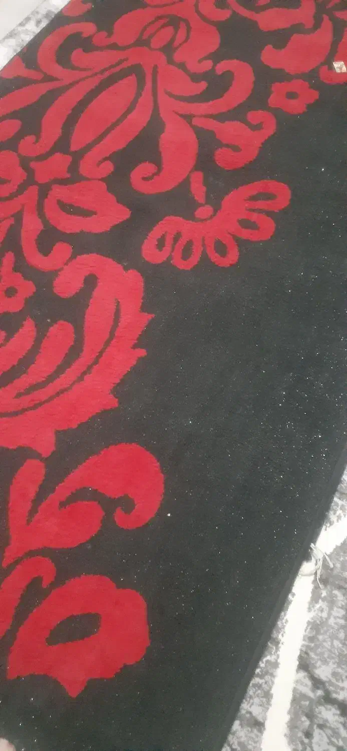 دوعدد فرش سالم برای آشپزخانه و اتاق خوابب  فروشی|فرش|هشتگرد, شهرک بار و بن|دیوار