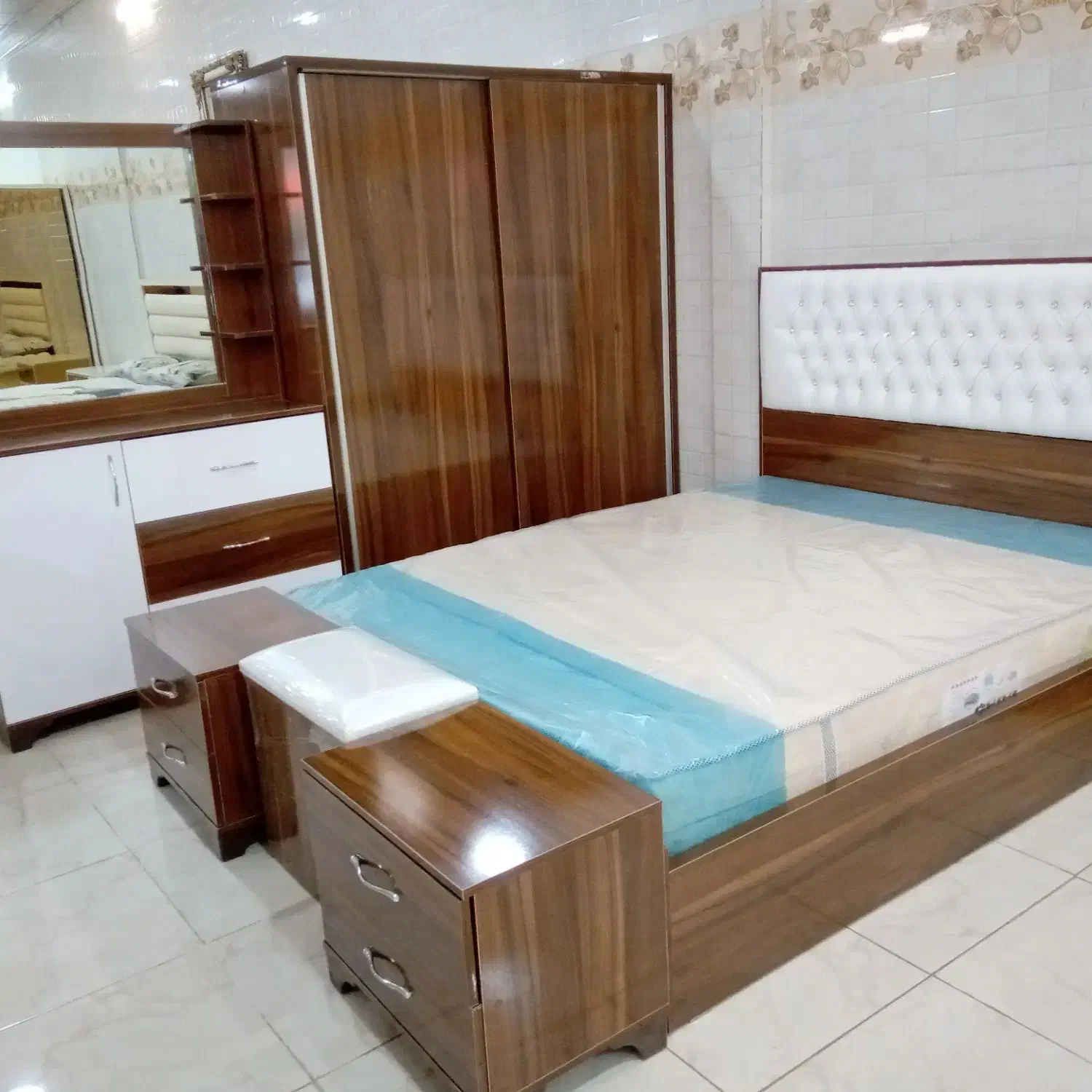 تولیدی سرویس خواب کمد لباس ۱۶۰ سیسمونی نوزاد|تخت و سرویس خواب|خوی, |دیوار