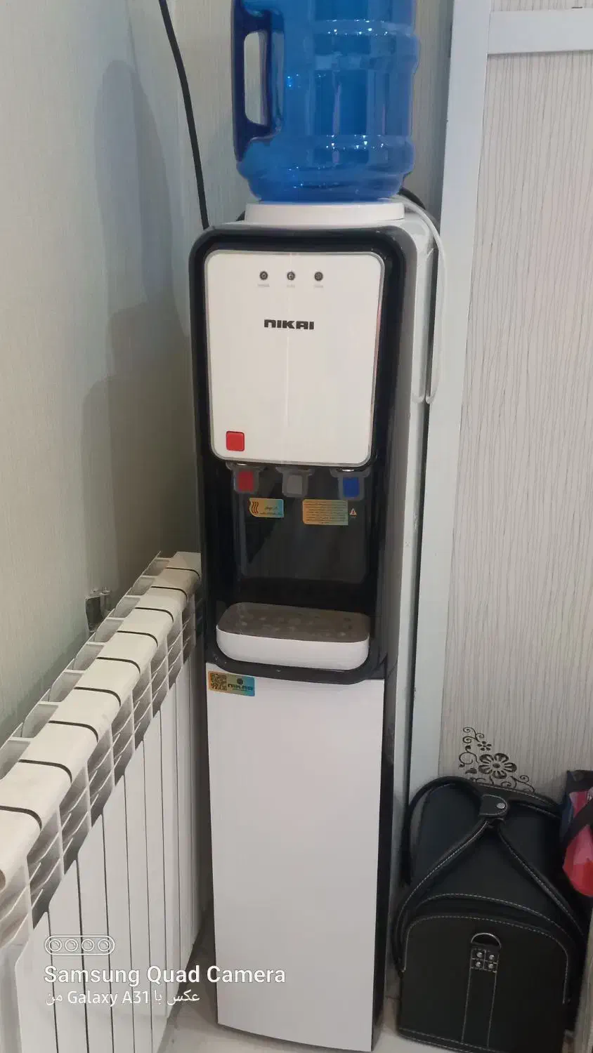 آب سرد کن وگرم|آب‌سردکن و تصفیه آب|رشت, گلسار|دیوار