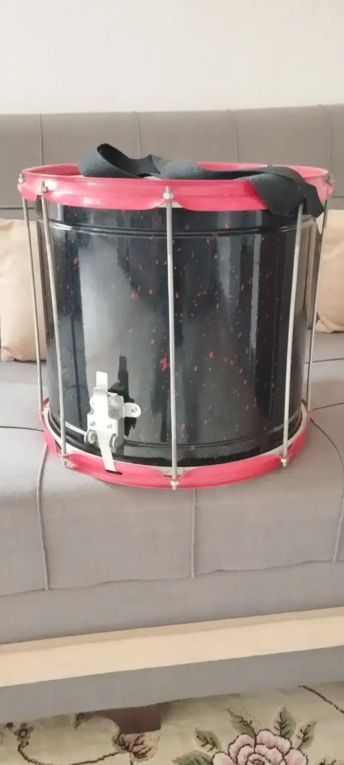 تبل ریز یاماها در حد نو|درام و پرکاشن|اسفراین, |دیوار