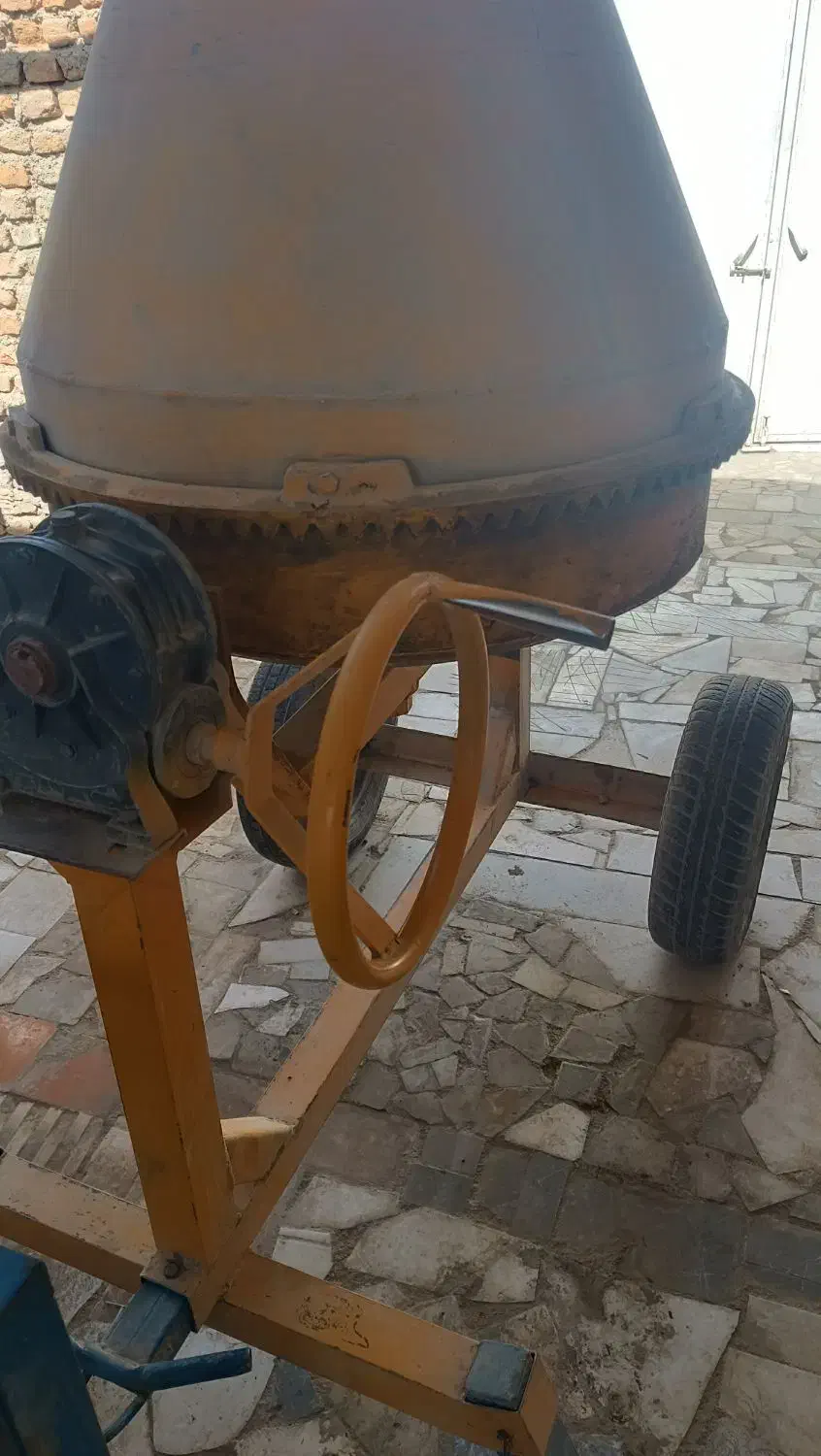 میکسر و بلوک زن|ماشین‌آلات صنعتی|بیرجند, |دیوار