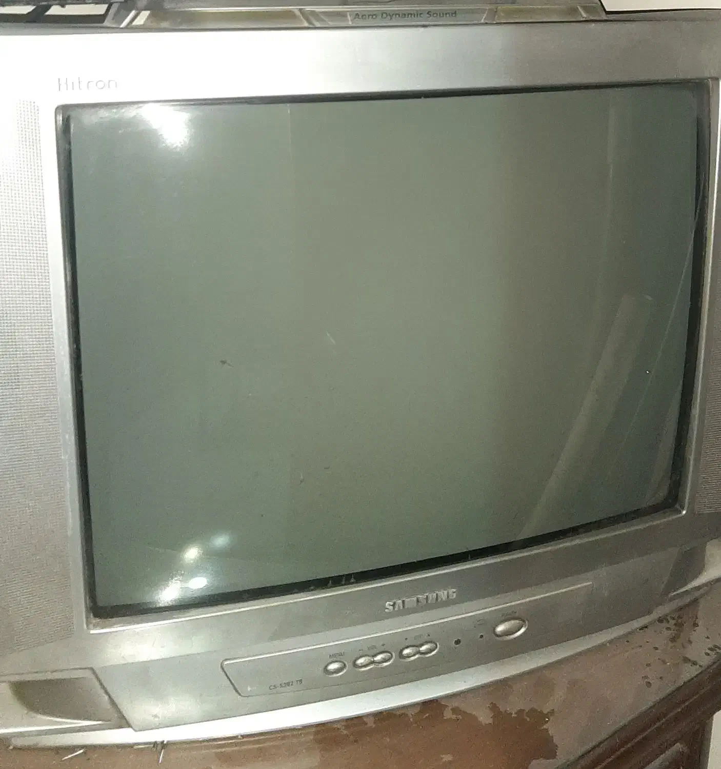 تلویزیون رنگی ۲۴ اینچ|تلویزیون و پروژکتور|اصفهان, دشتستان|دیوار