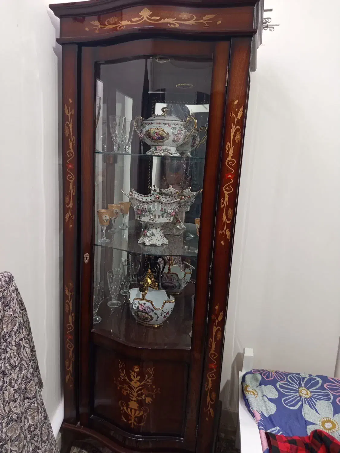 گنجه نونو|بوفه، ویترین، کنسول|نیشابور, شهید بهشتی|دیوار